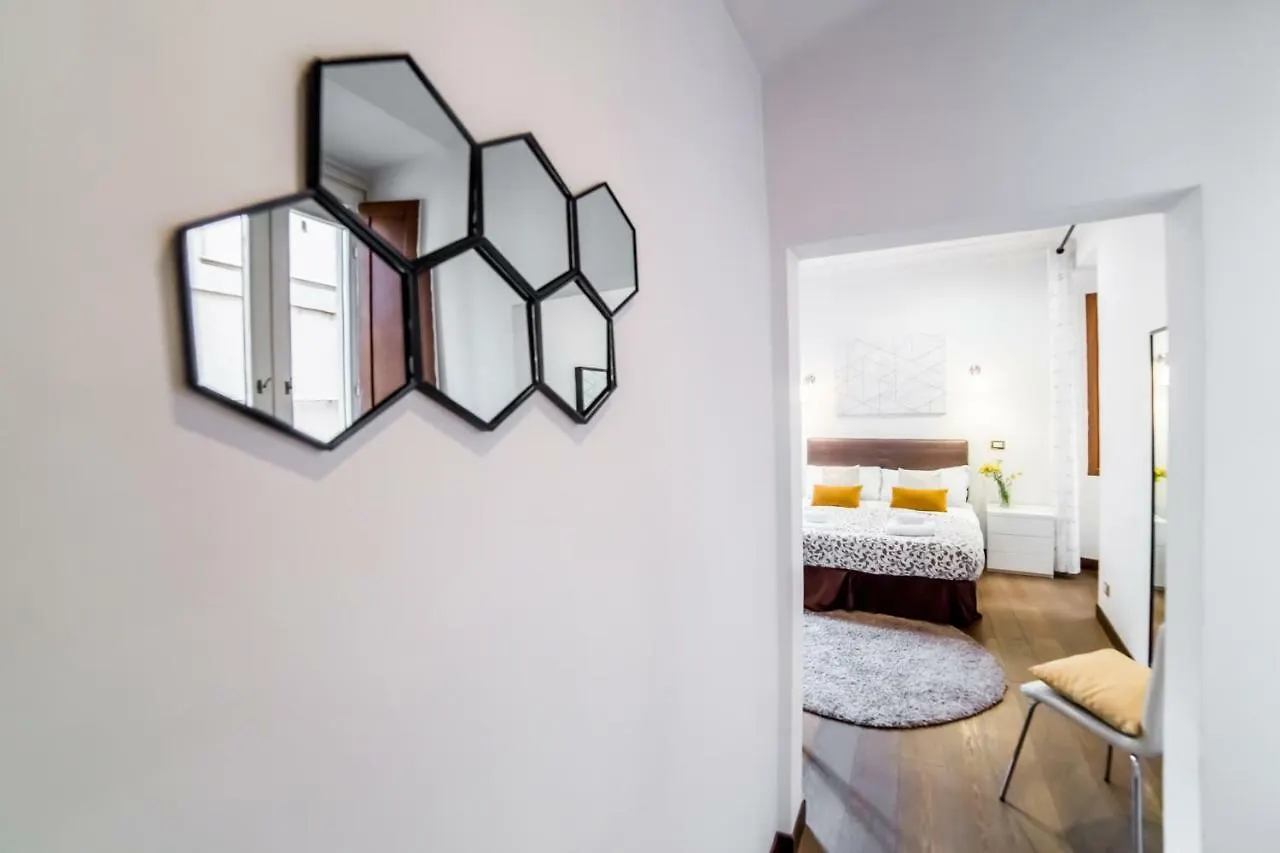 Sant'Angelo Apartments Rome
